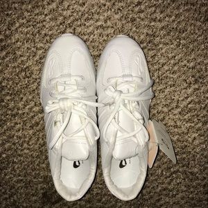 Nfinity cheer shoes brand new with tags